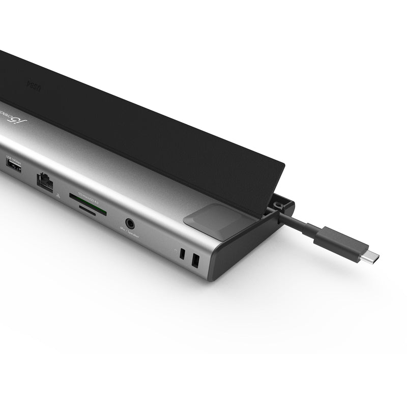 Dockingstation mit Triple-4K-USB4®-Display